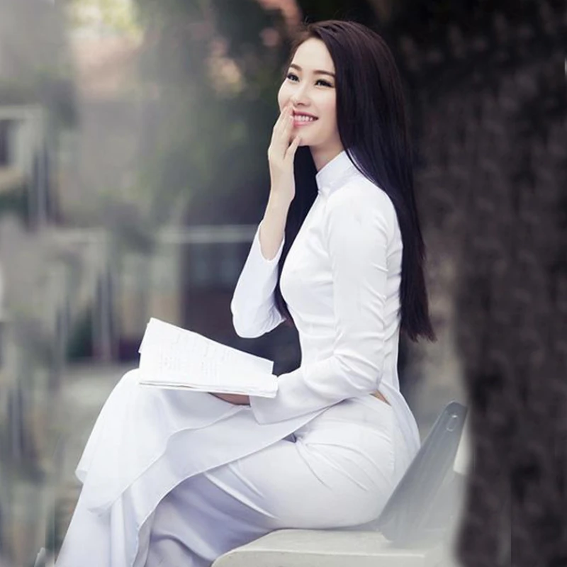 Ao Dai Vietnam Dress - آو داي فيتنام فستان المرأة التقليدية