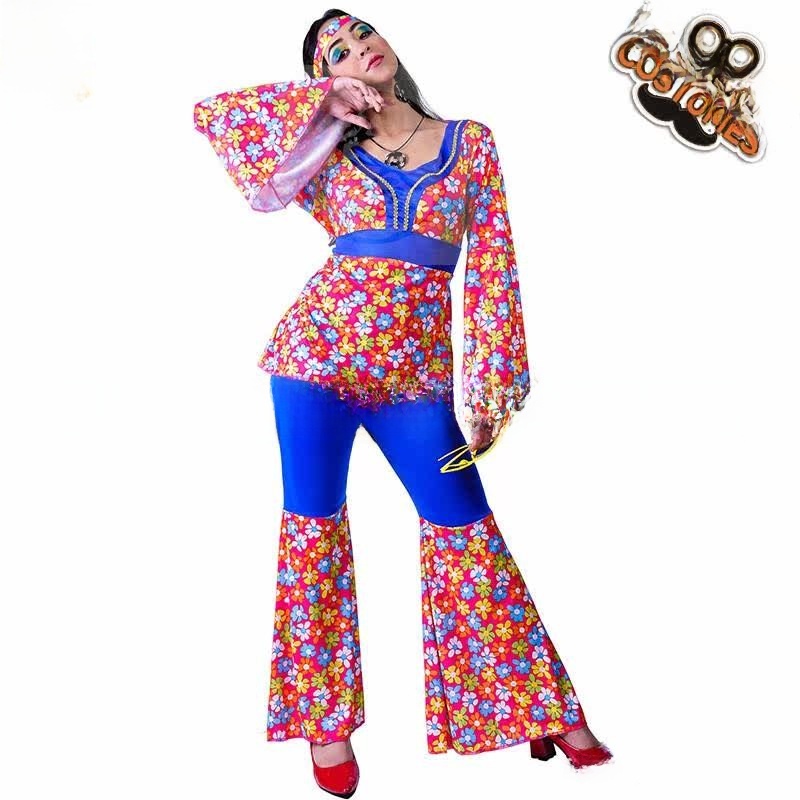 Ethnic Clothing & Online Fashion Store Khaadi Us - بدلة نسائية بنقشة زهور كبيرة على