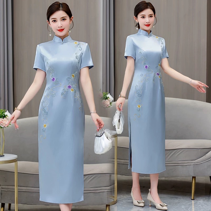 المرأة العرقية نمط Aodai شيونغ - مراجعة Ao Dai Vietnam Dress وسعره