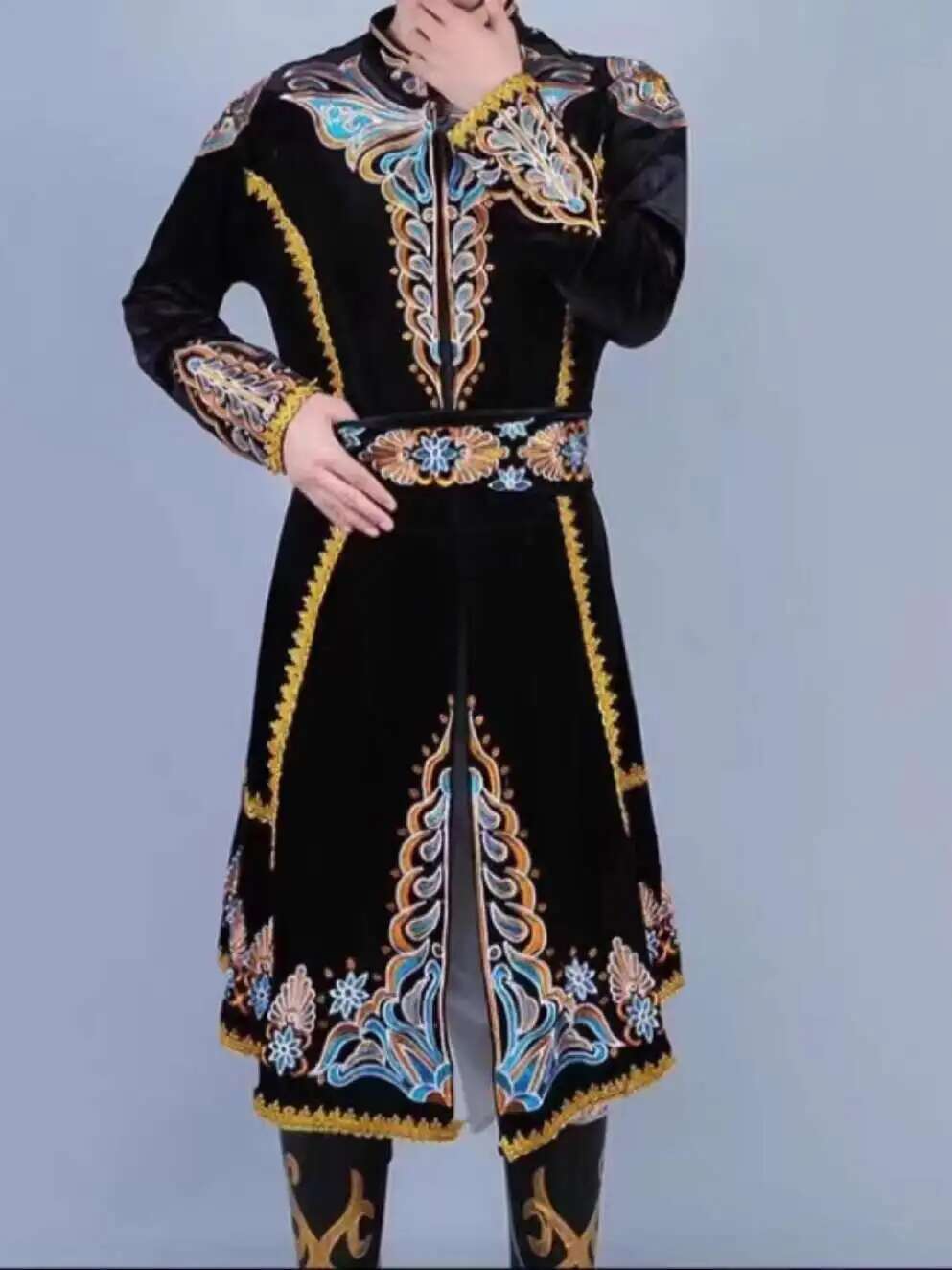 جديد شينجيانغ ملابس الرقص الوي - مراجعة Ethnic Clothing & Online Fashion Store Khaadi Us وسعره